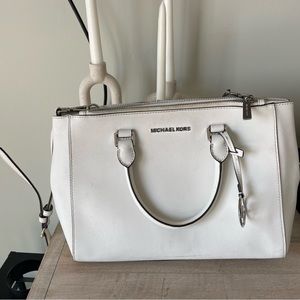 Michael Kors | Hope bag